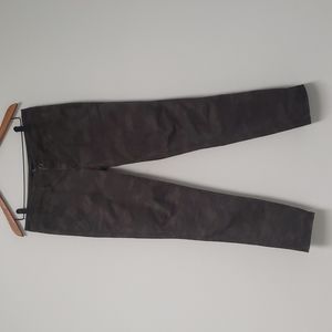 Gap‎ camouflage pants